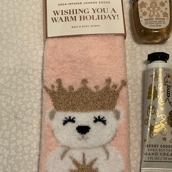 Bath and Body Works MERRY COOKIE and Royal Polar Bear Socks 3 Piece Set - Picture 2 of 4